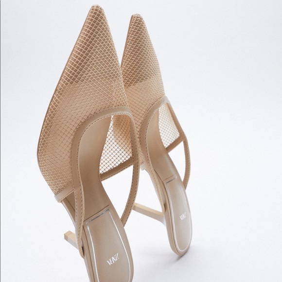 NWT. Zara Tan Heeled Mesh Sandals. Size 8.